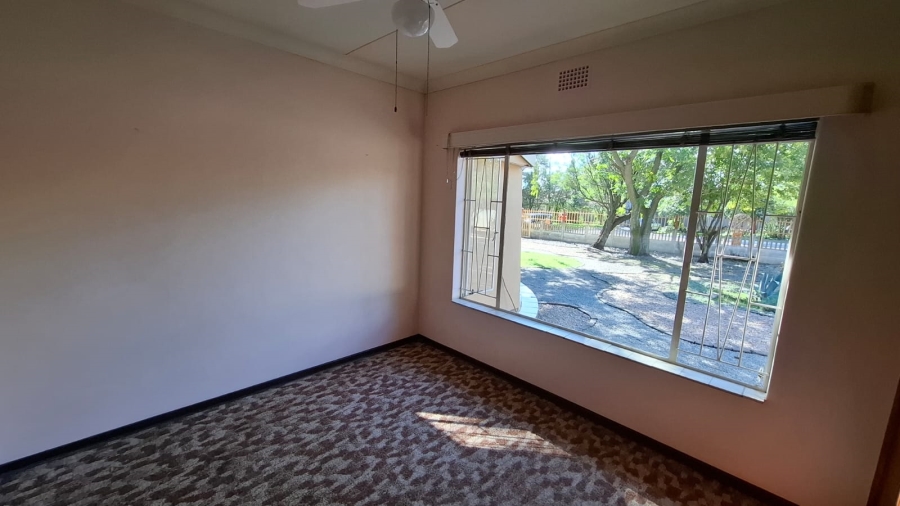 3 Bedroom Property for Sale in La Hoff North West